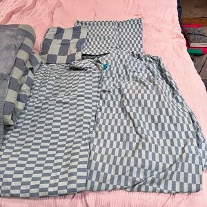 Pillowfort Blue and White Boys Checkered Bedding comforter and sheet set